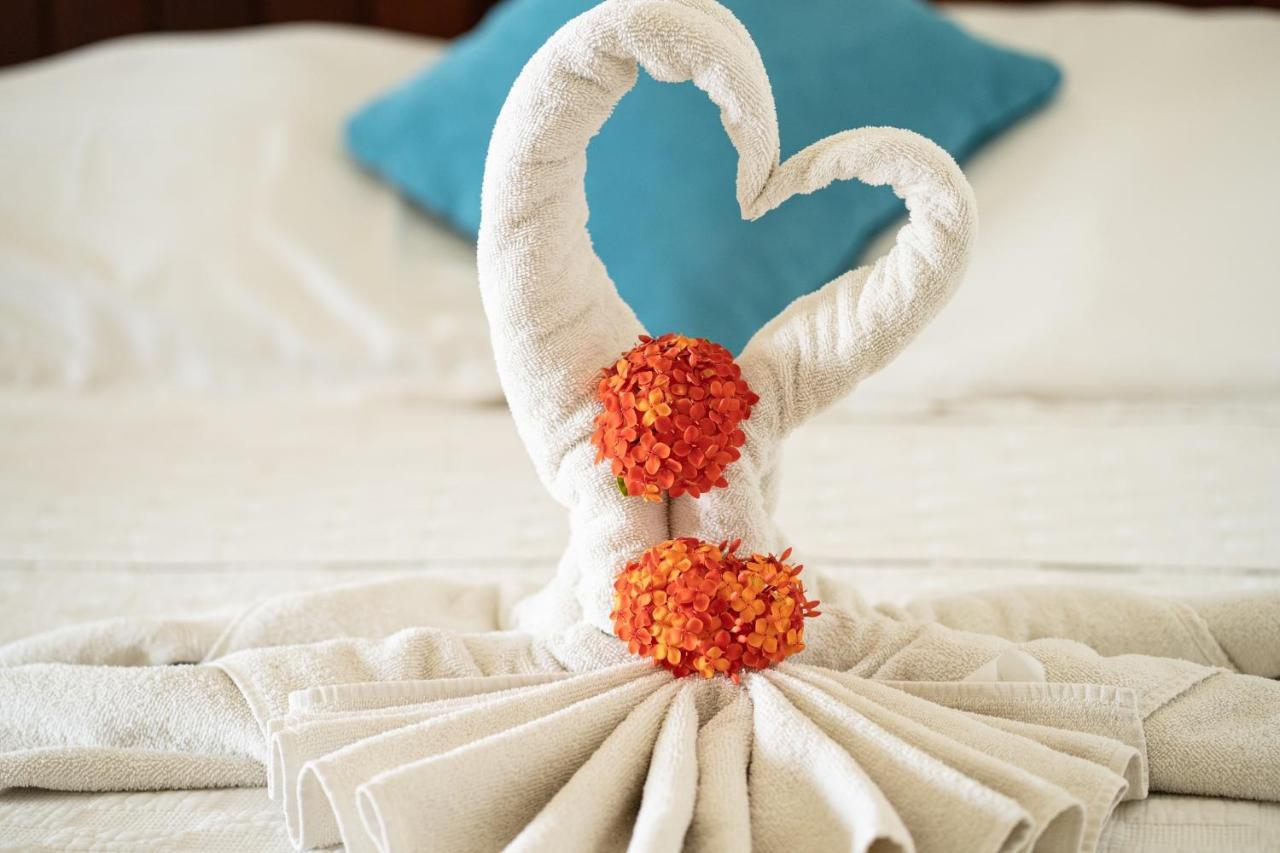 Agualina Kite Hotel Oceanfront Apartments Cabarete Buitenkant foto