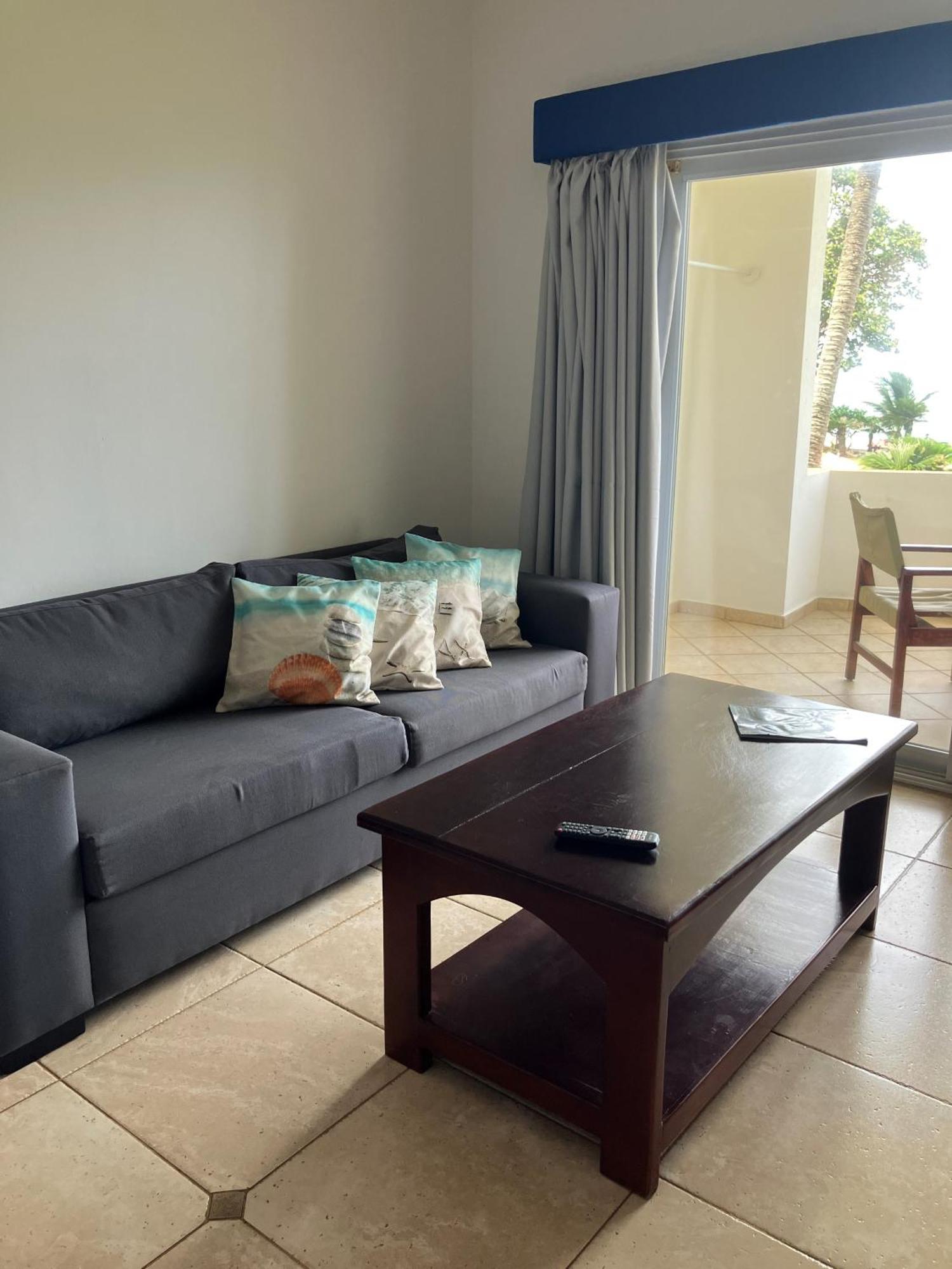 Agualina Kite Hotel Oceanfront Apartments Cabarete Buitenkant foto
