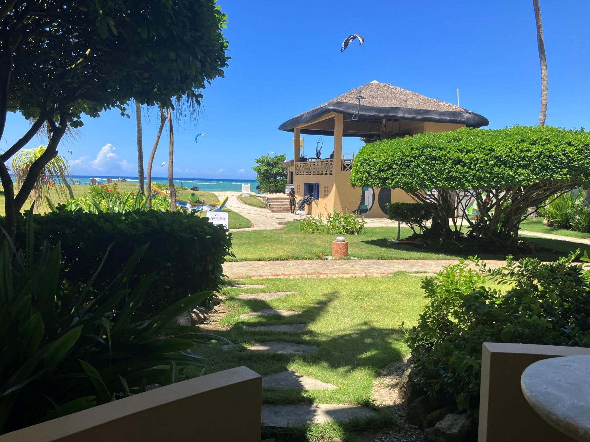 Agualina Kite Hotel Oceanfront Apartments Cabarete Buitenkant foto