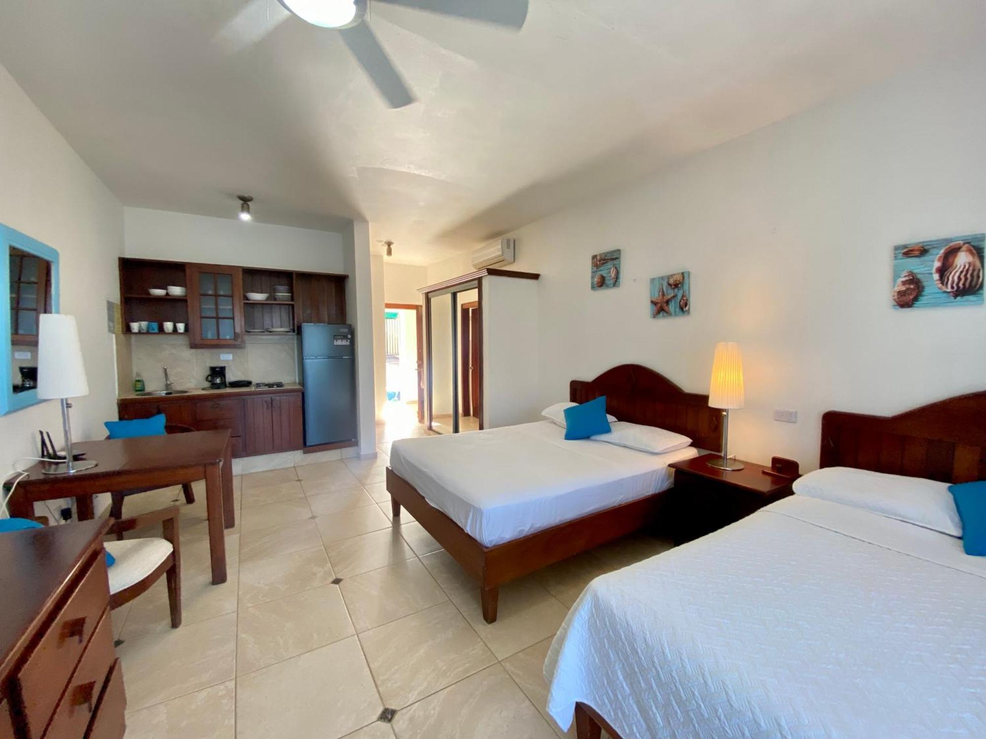 Agualina Kite Hotel Oceanfront Apartments Cabarete Buitenkant foto